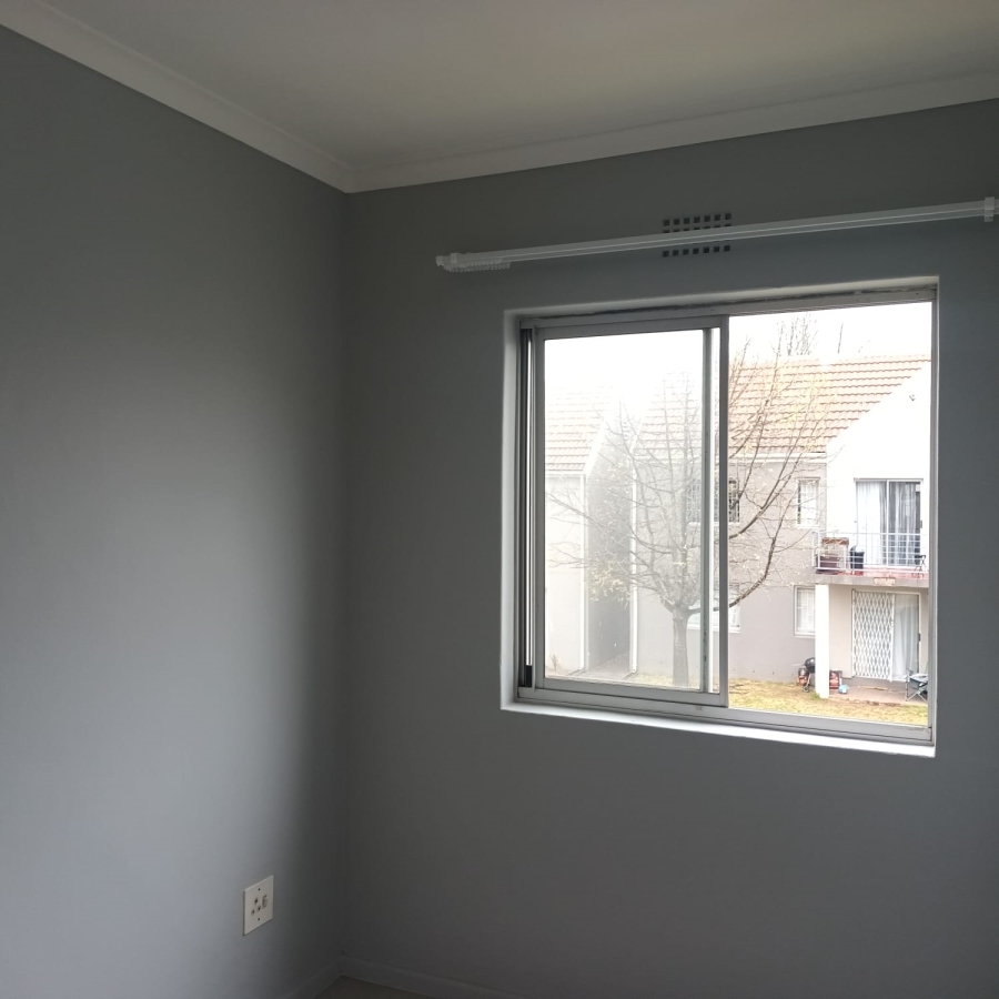 To Let 2 Bedroom Property for Rent in Paarl South Western Cape